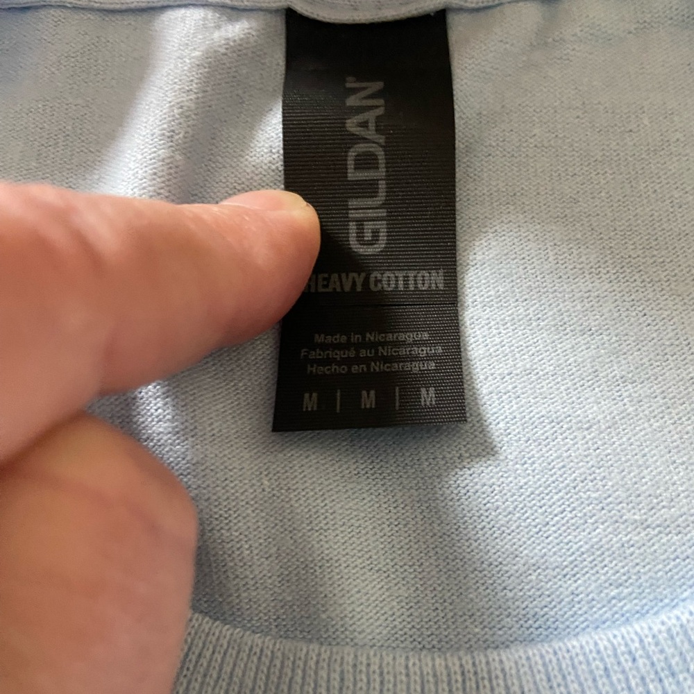 NEW! Gildan She is MOM Light Blue T-Shirt Women’s Size Medium - Picture 3 of 4